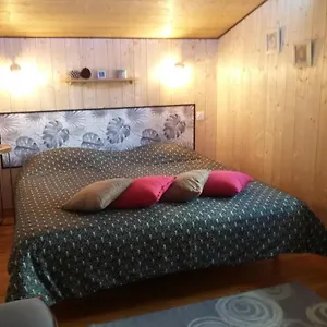 https://le-chalet.inbrittany.com